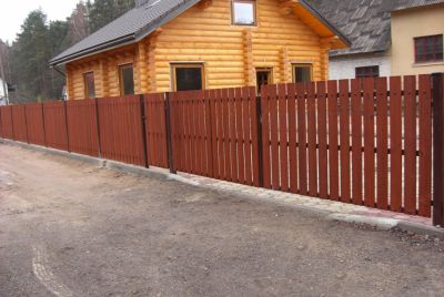 Забор из древесины